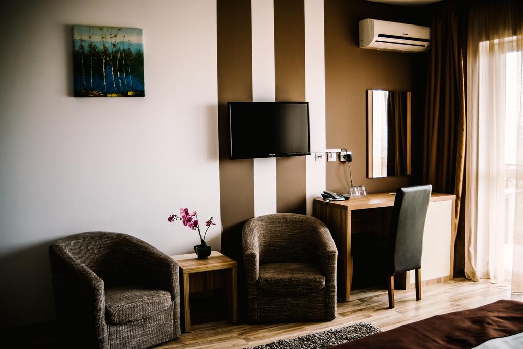 Hotel Gala Клуж-Напока Екстериор снимка