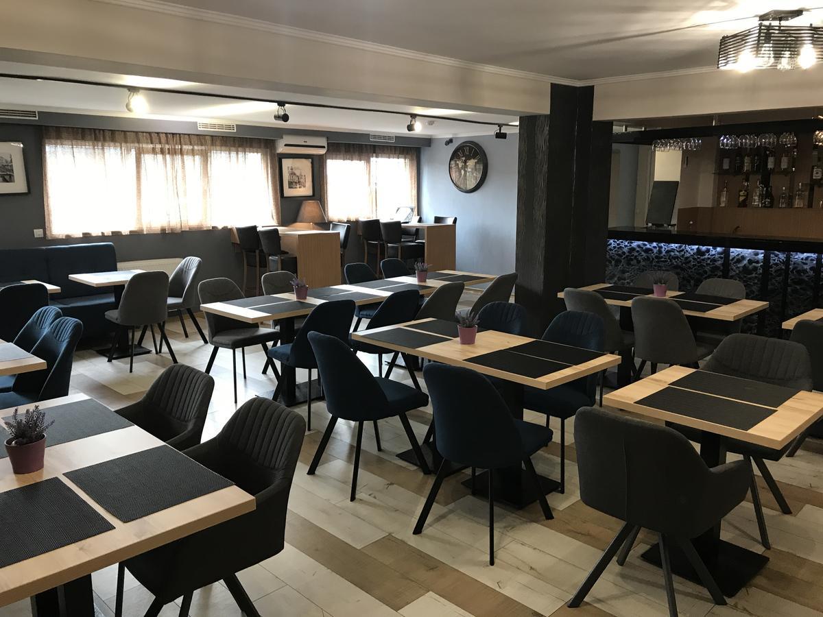 Hotel Gala Клуж-Напока Екстериор снимка